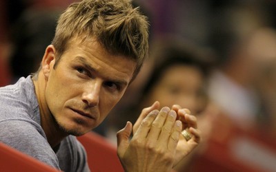 米兰电竞热评-B席这脚传球像魔法